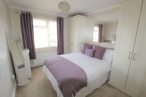 GUEST DOUBLE BEDROOM - click for photo gallery